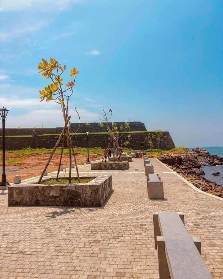Oesis - Stylish Villa Steps From Historic Galle Fort Zewnętrze zdjęcie